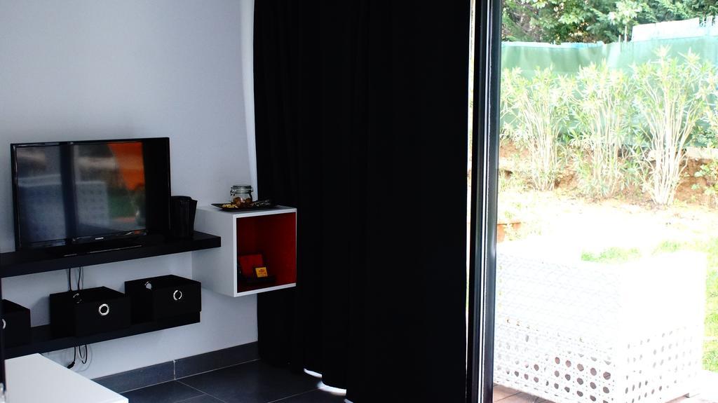La Villa Blanche Sanary-sur-Mer Quarto foto